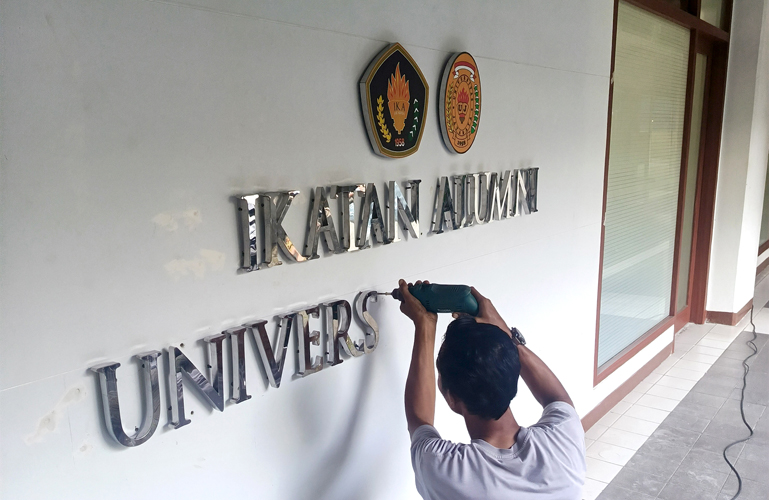 Huruf Timbul Nyala - Azeka Print