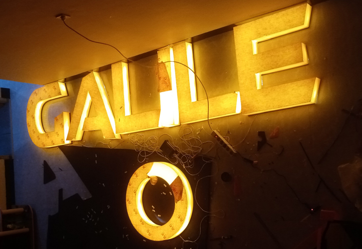 neon box bogor - Azeka Print