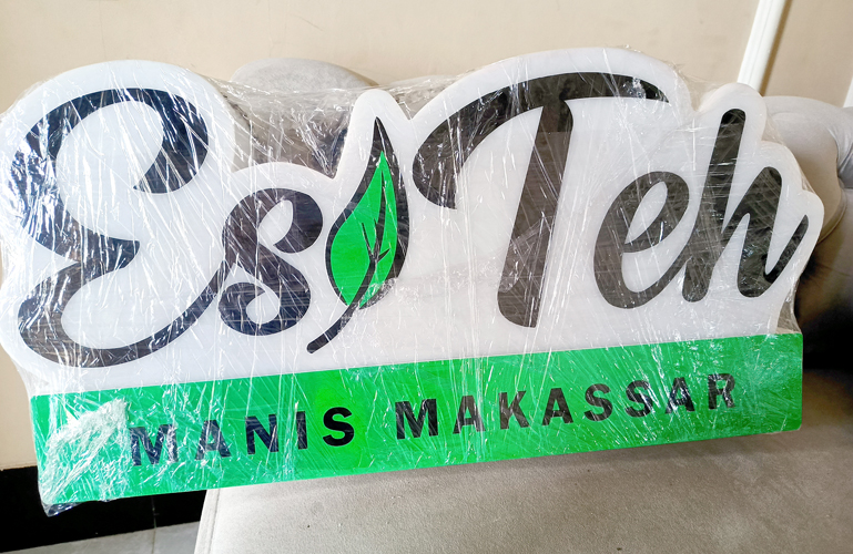 Neon Box bulat - Azeka Print