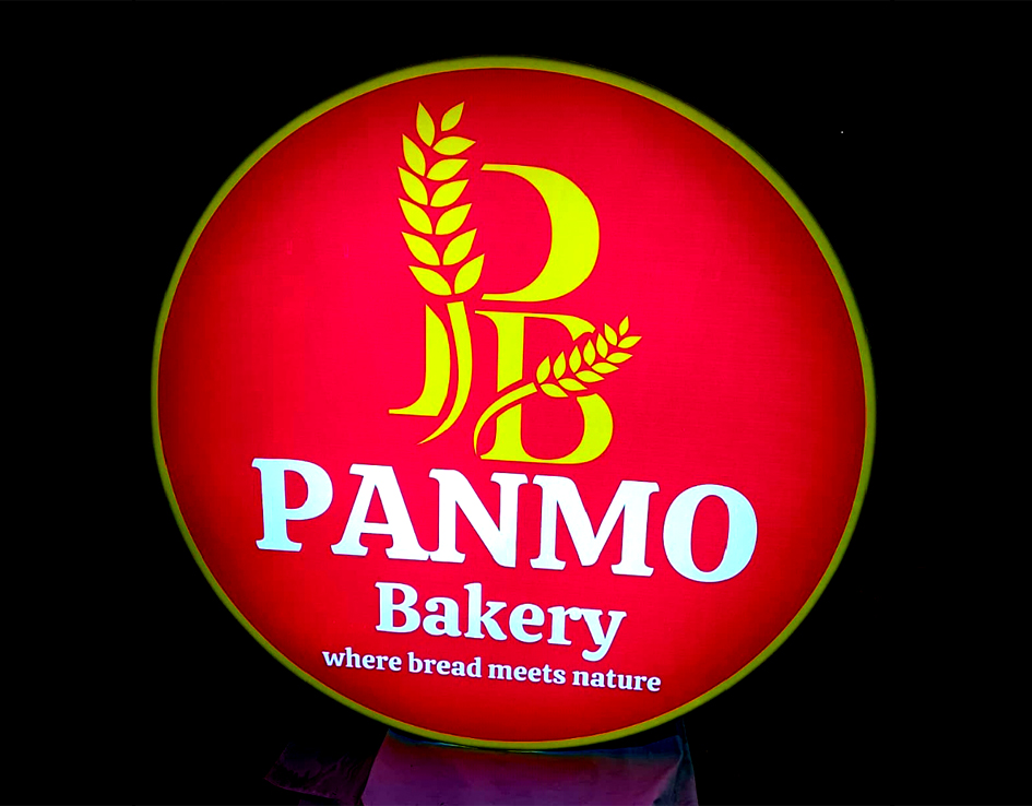 Neon Box neon LED malam hari